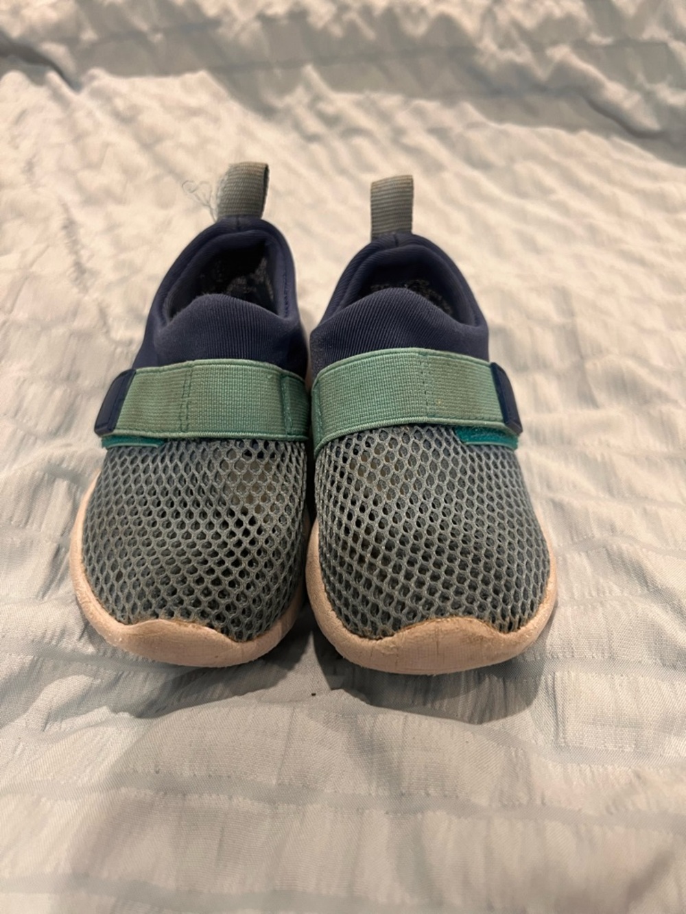 Cat & Jack Kids Water Sneakers